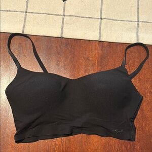 Black Seamless PINK Bralette